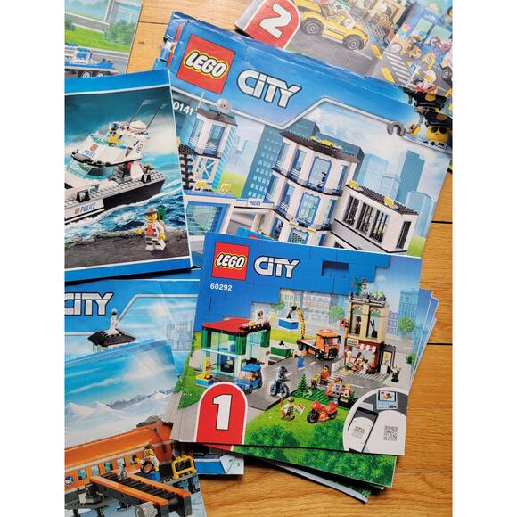 Lot of 20 LEGO CITY Instructions Booklets Manuals Directions READ - Picture 3 of 7